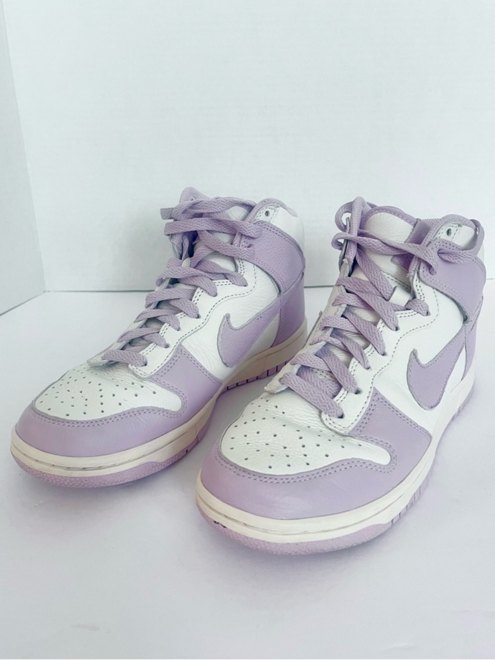 Women’s Nike Dunk High Light Purple